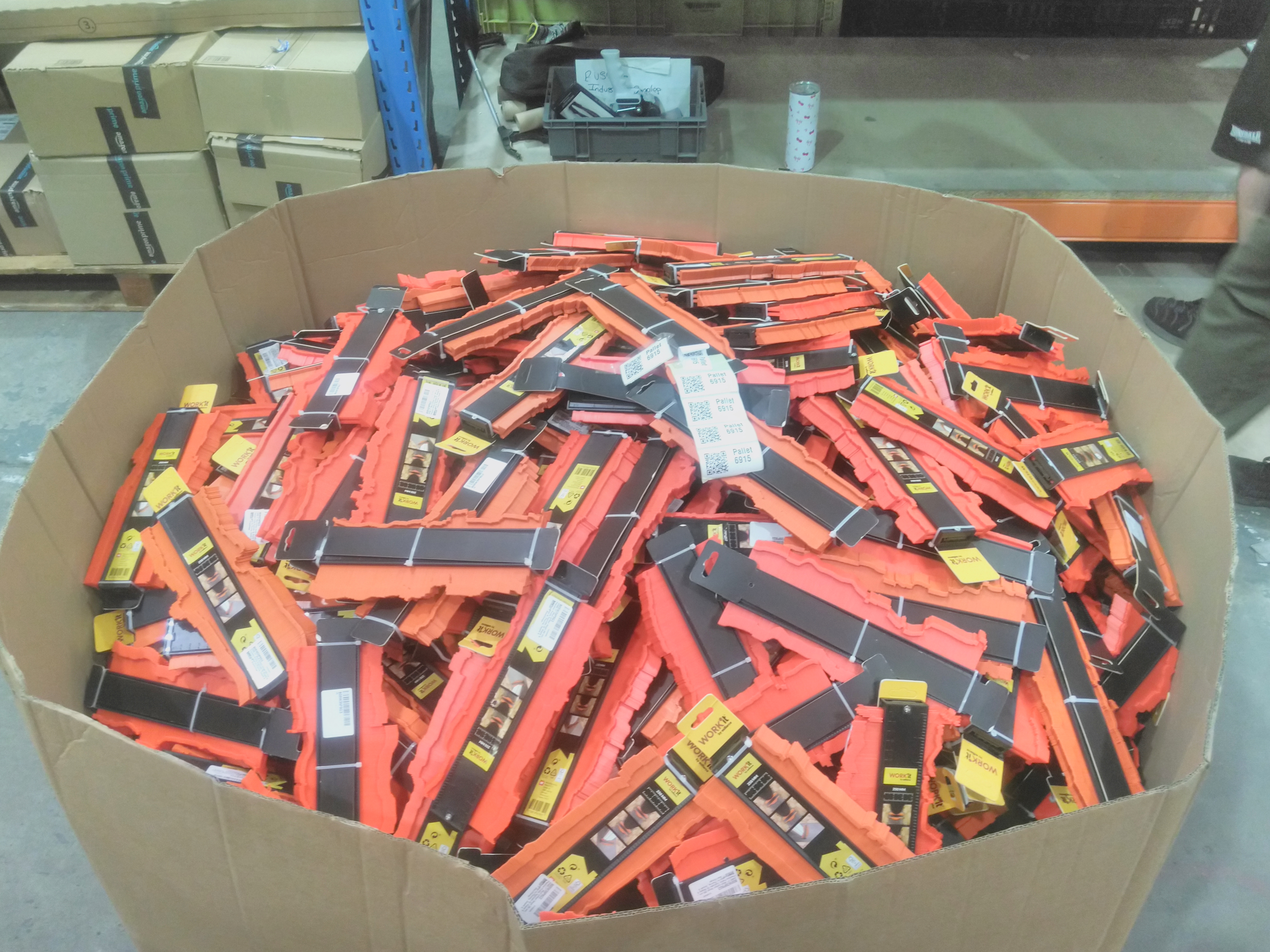 Pallet 6915