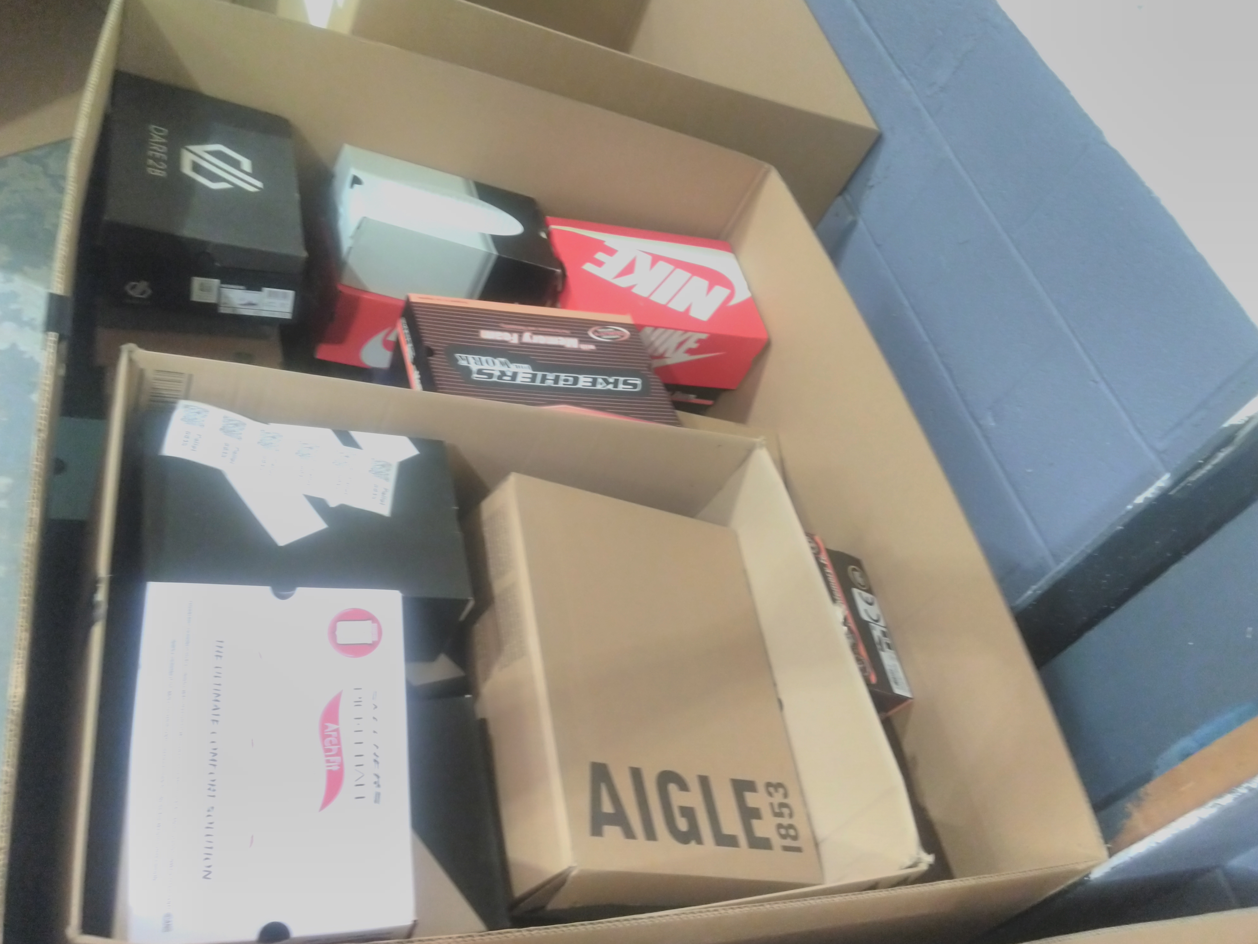 Pallet 6935