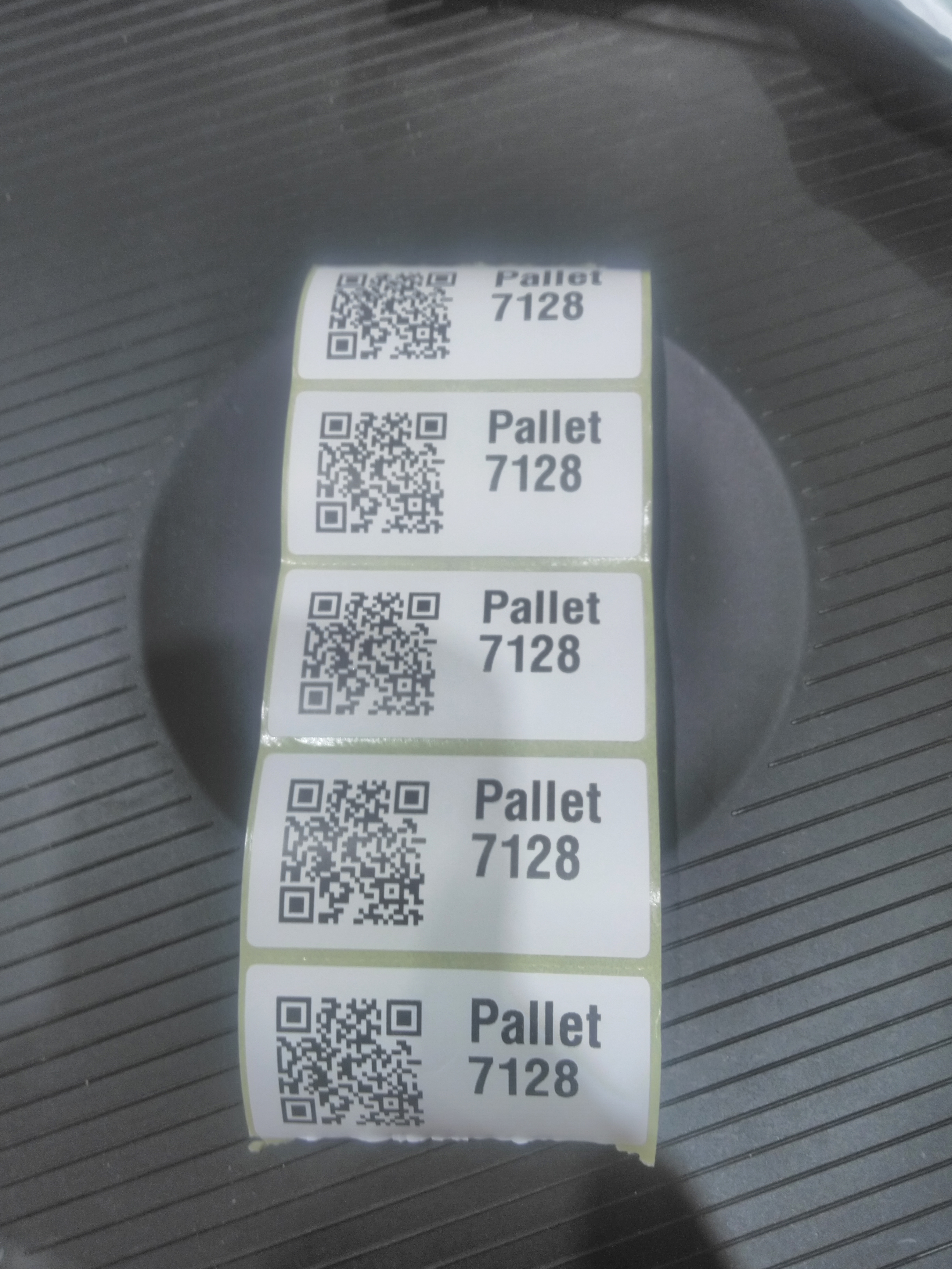 Pallet 7128