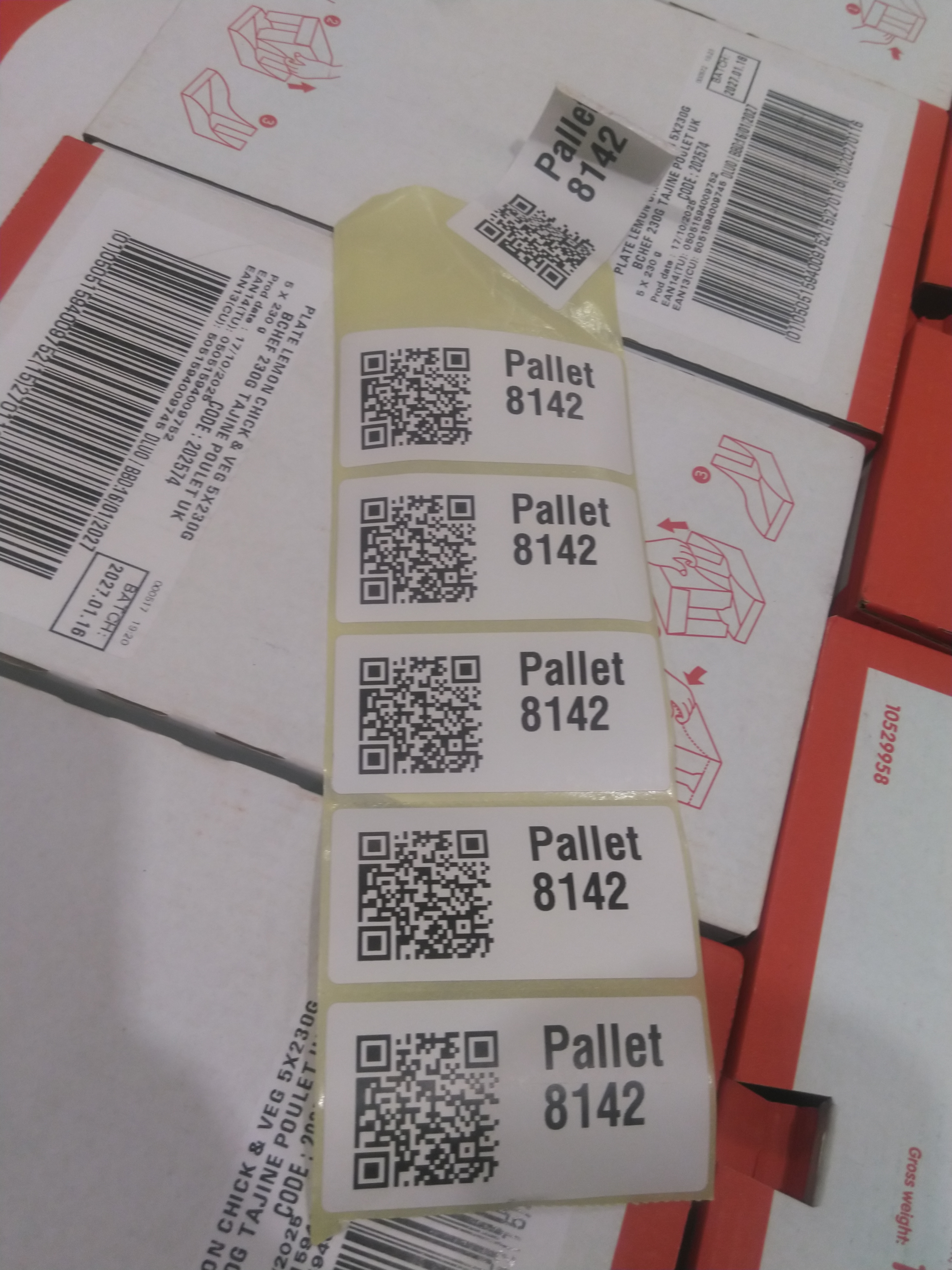 Pallet 8142