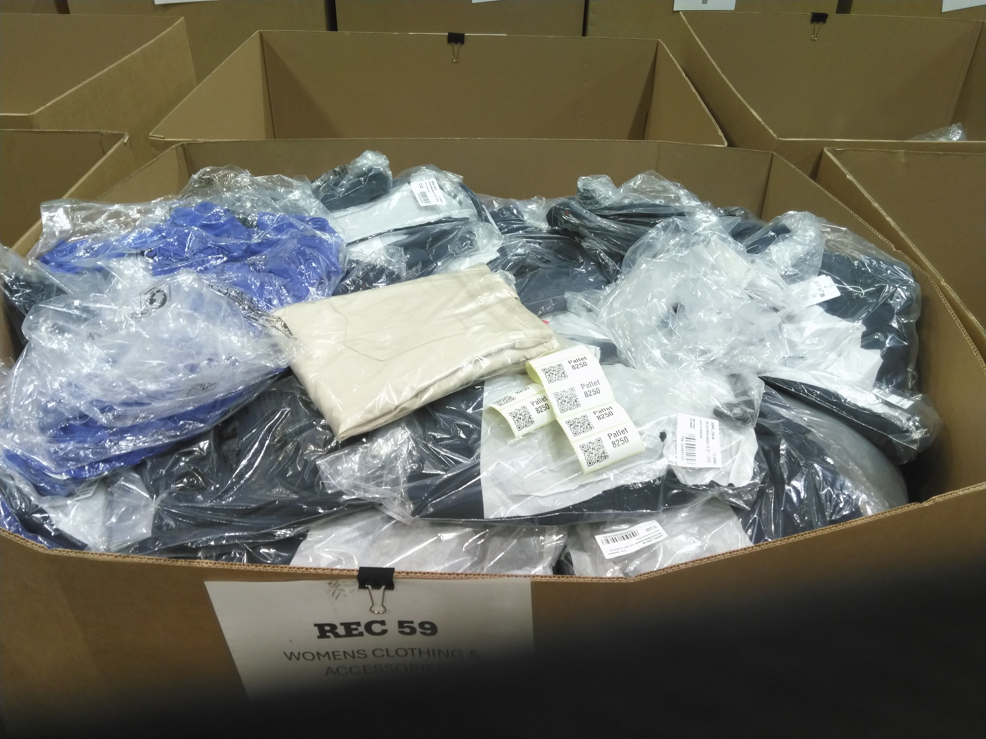 Pallet 8250