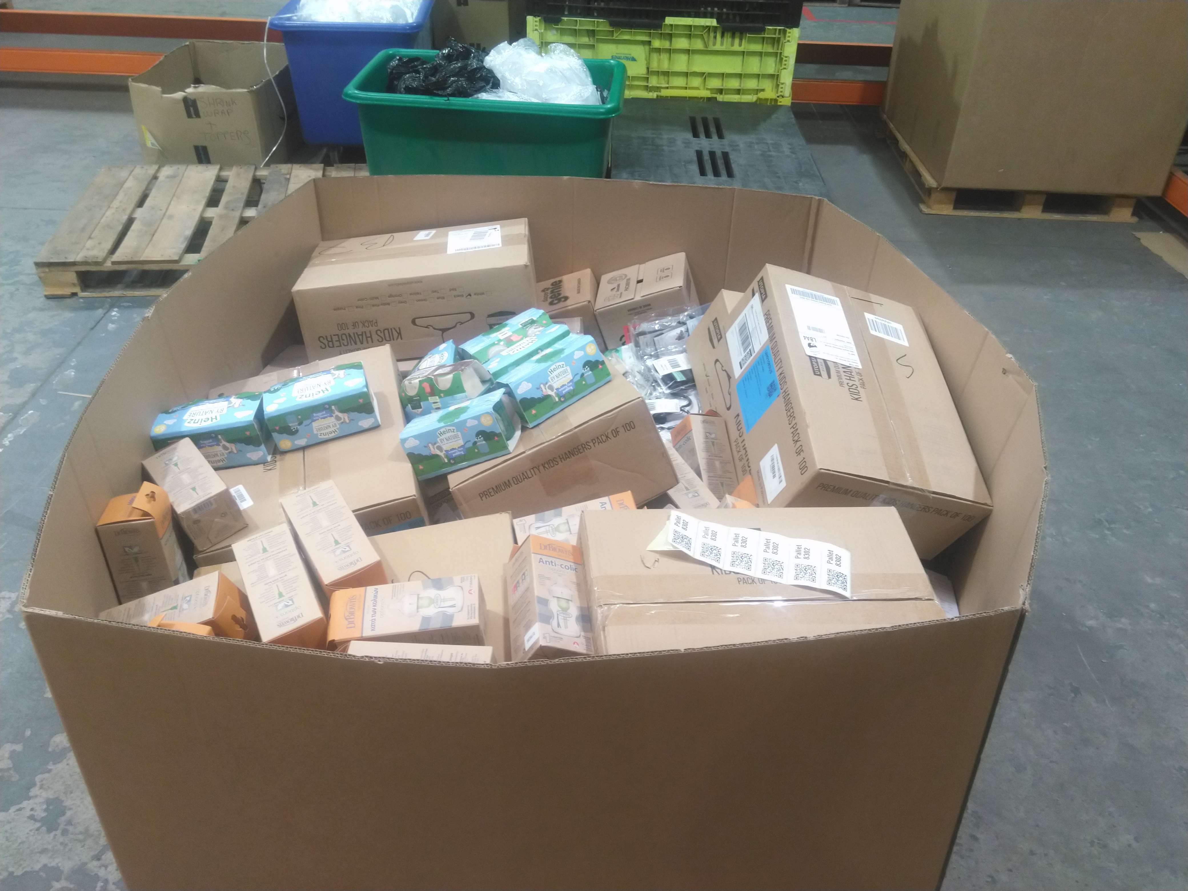 Pallet 8302