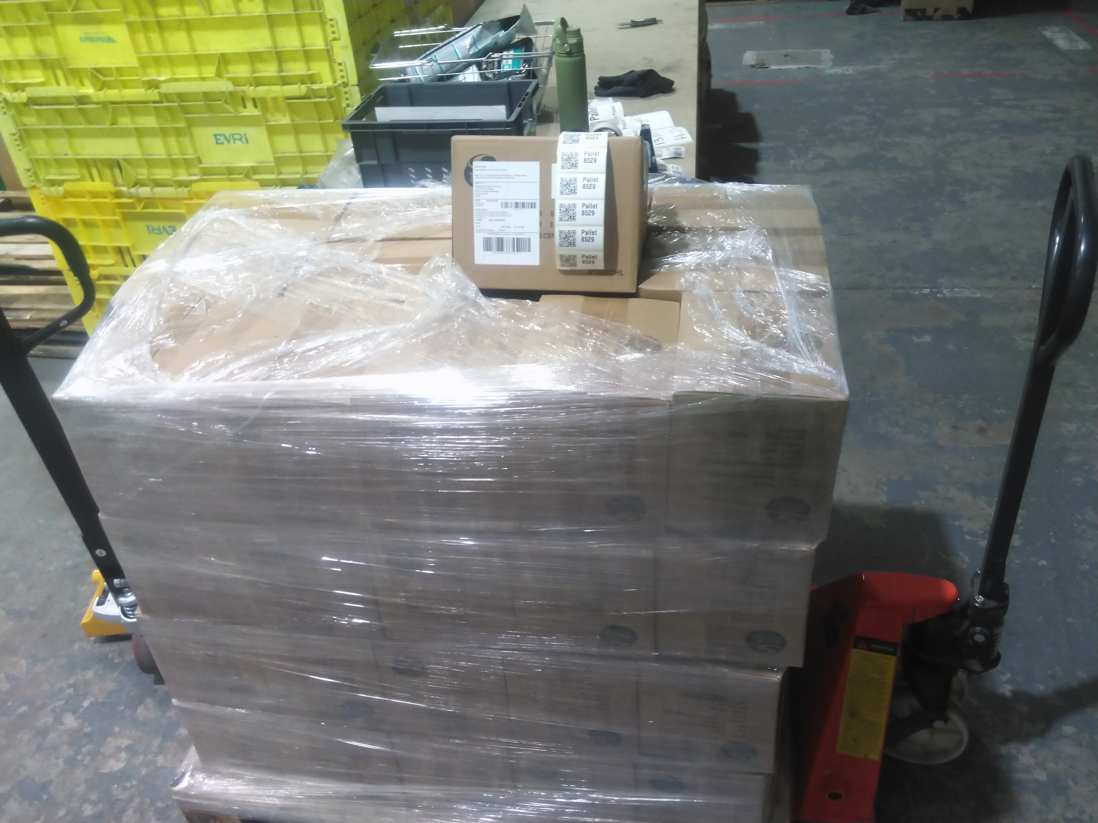 Pallet 8529