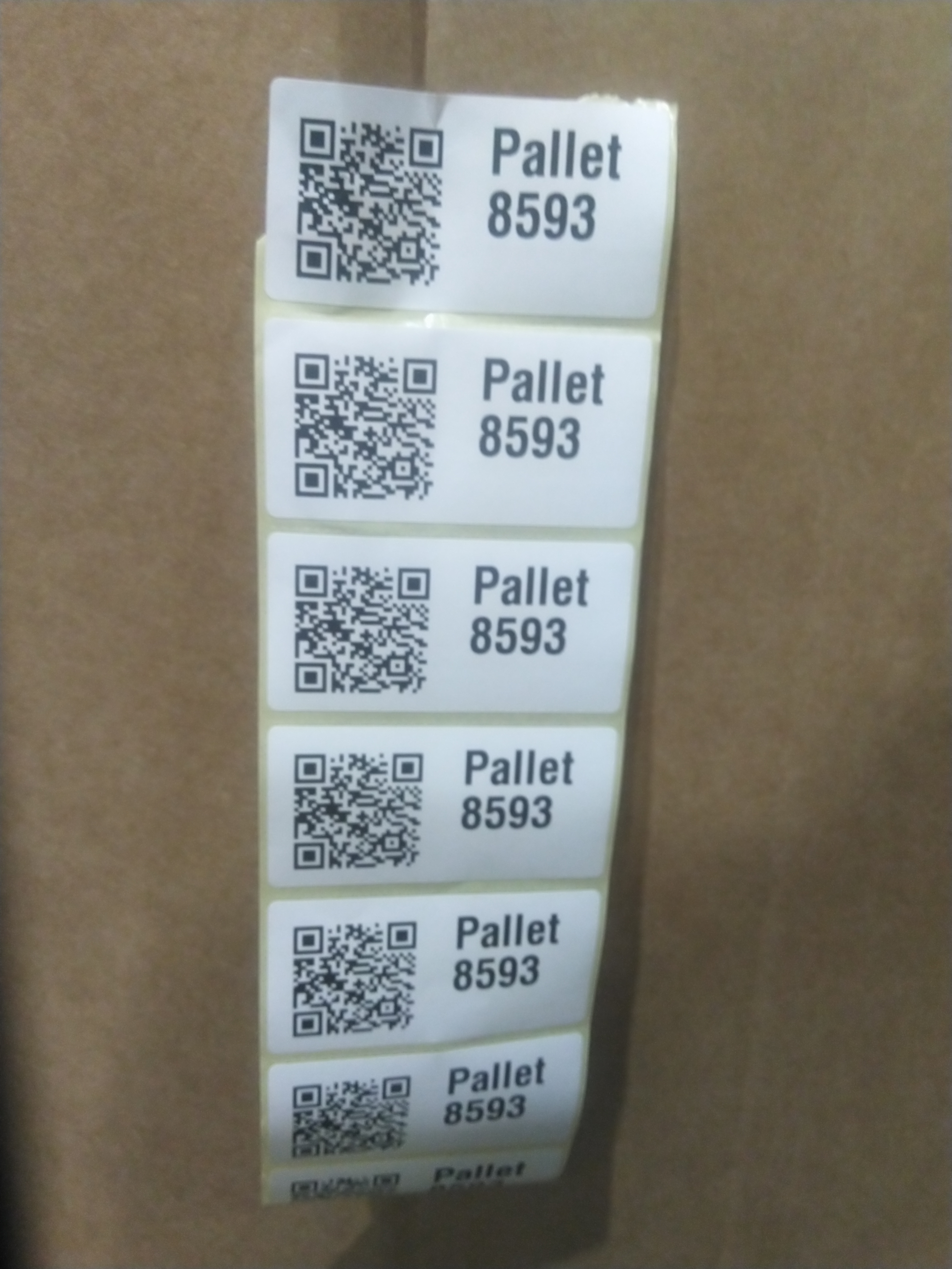 Pallet 8593