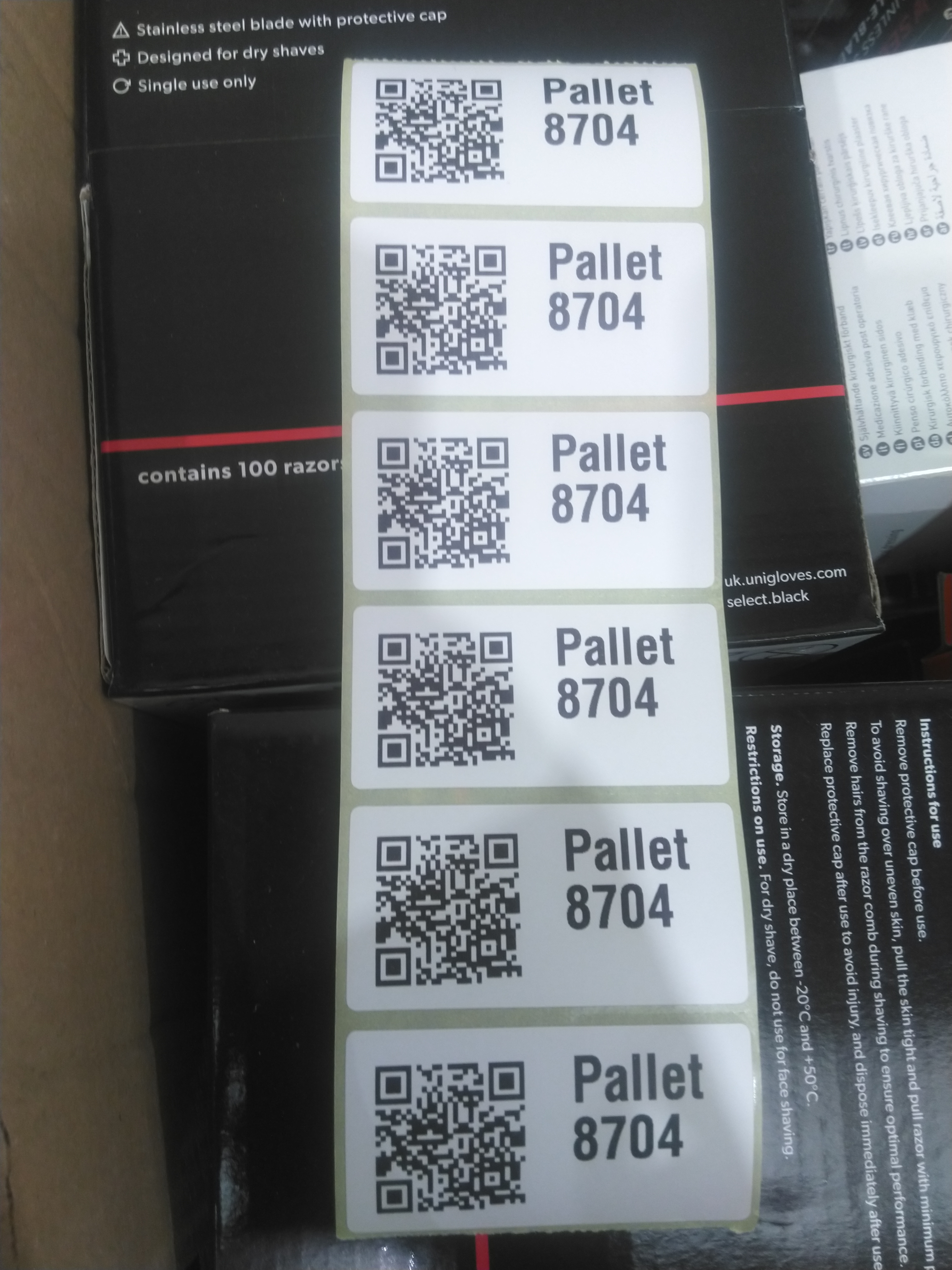 Pallet 8704