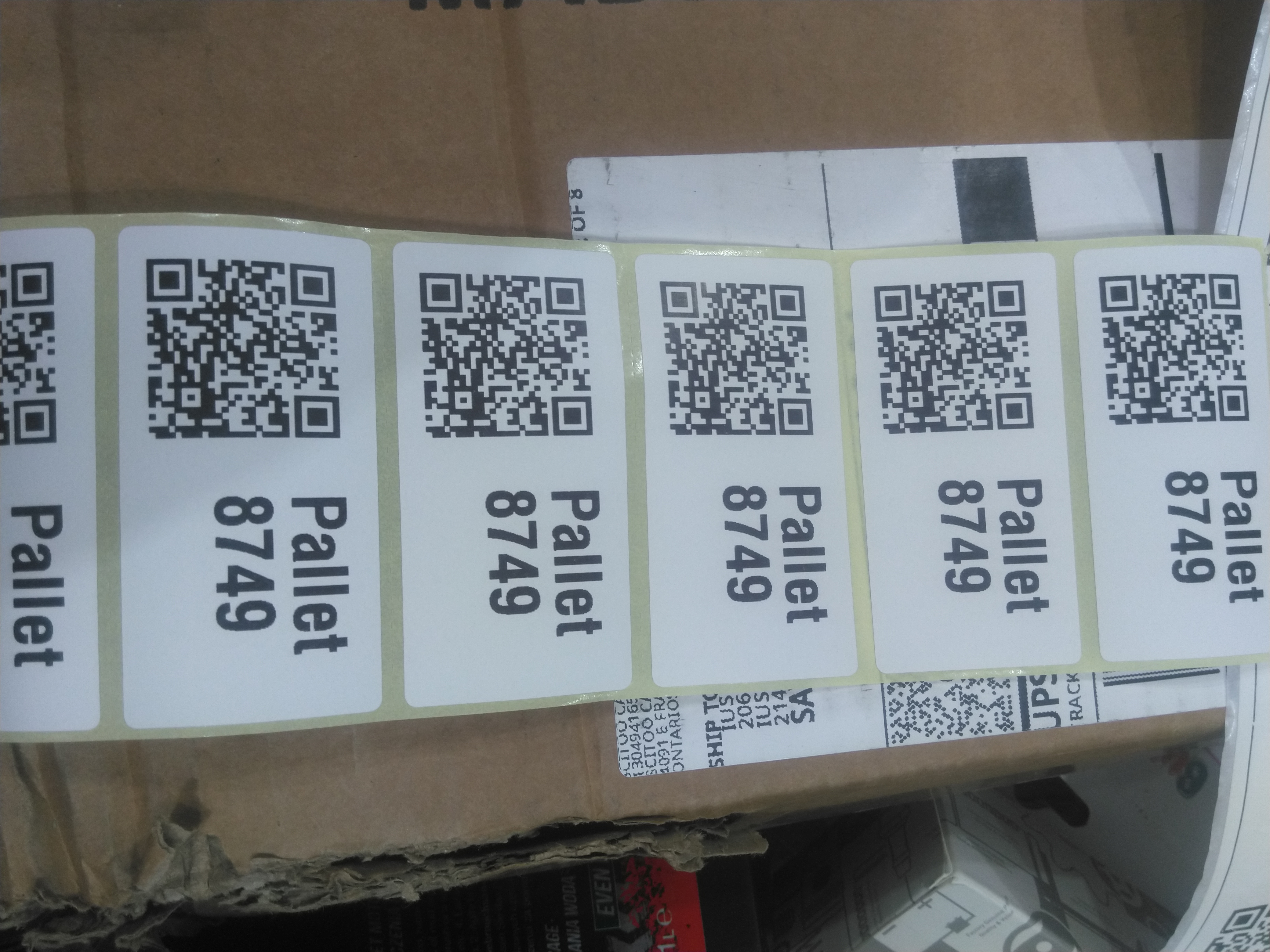 Pallet 8749