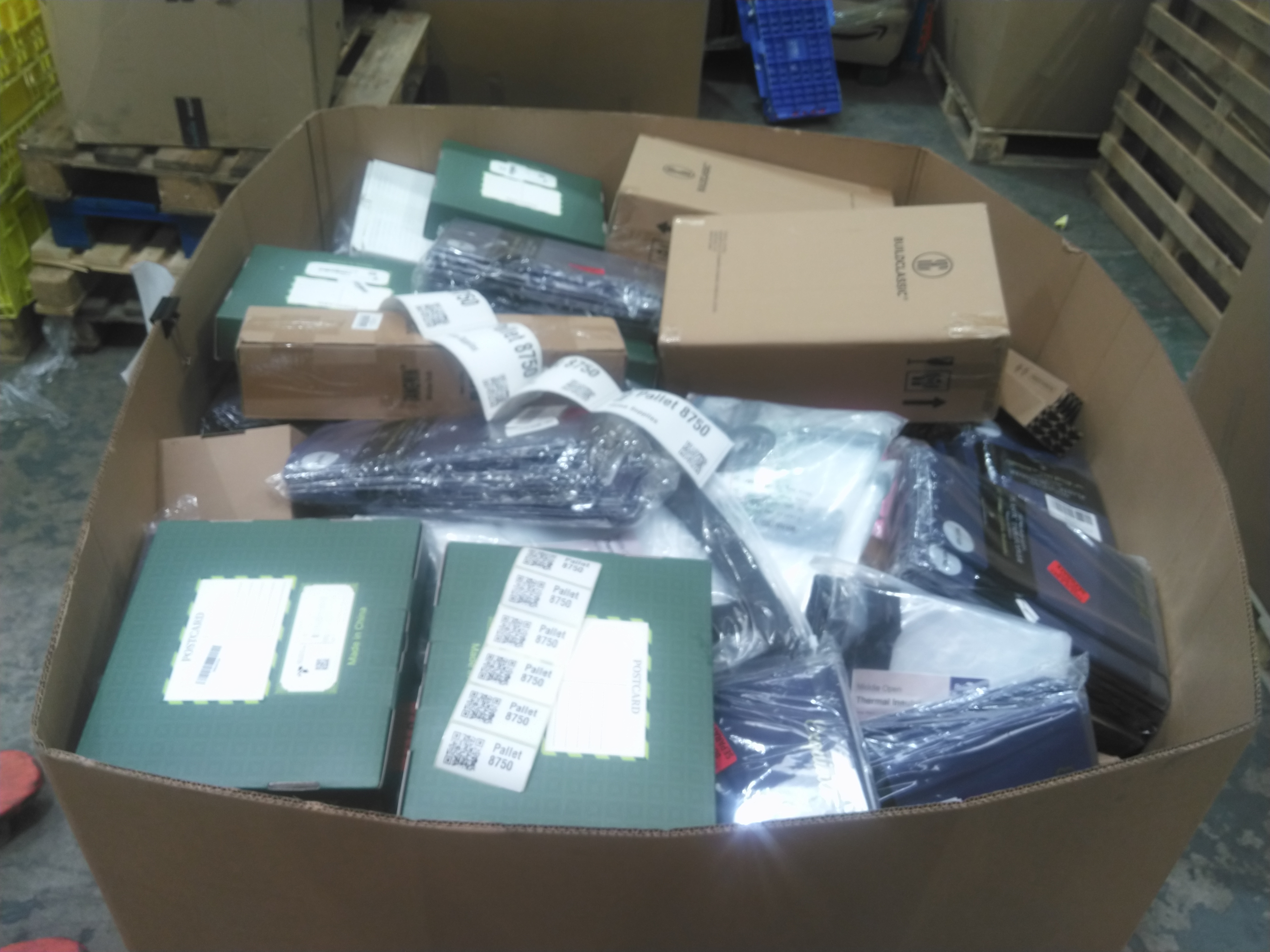Pallet 8750