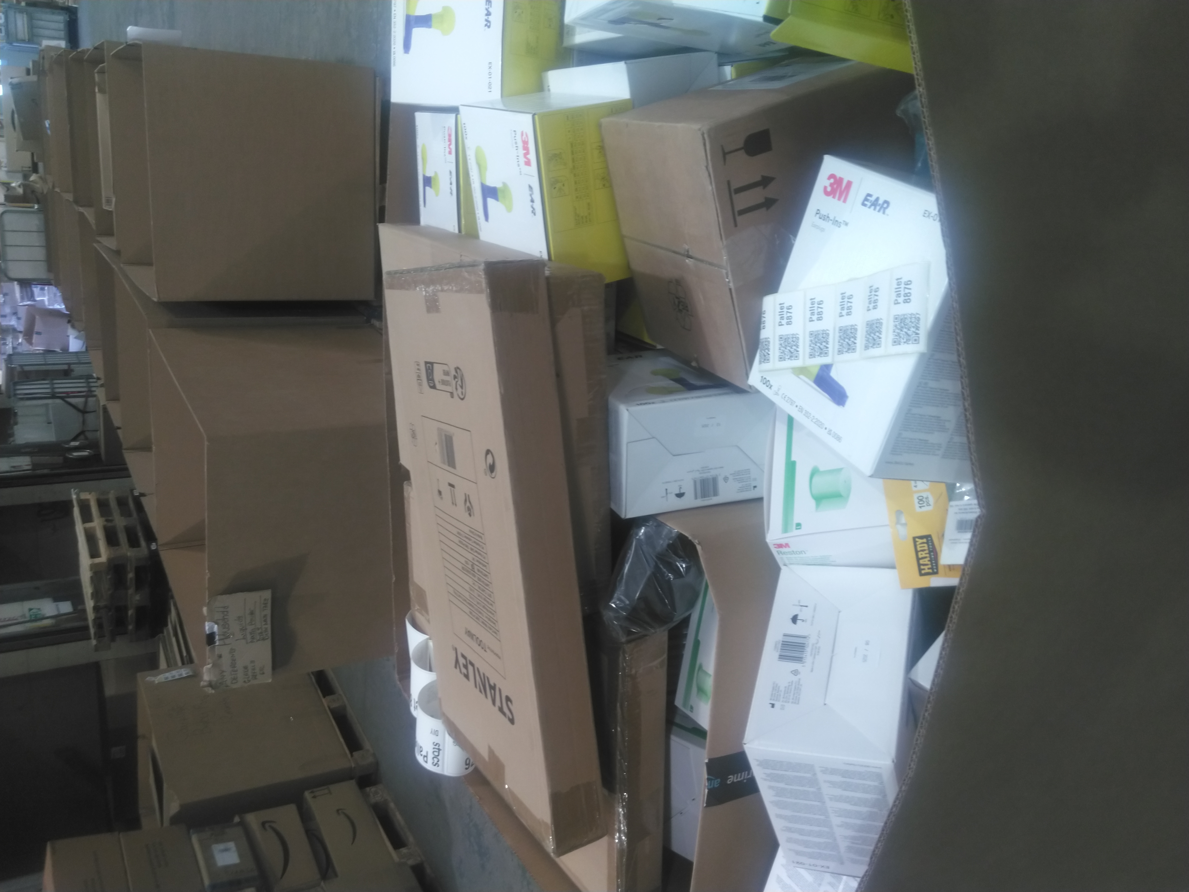 Pallet 8876