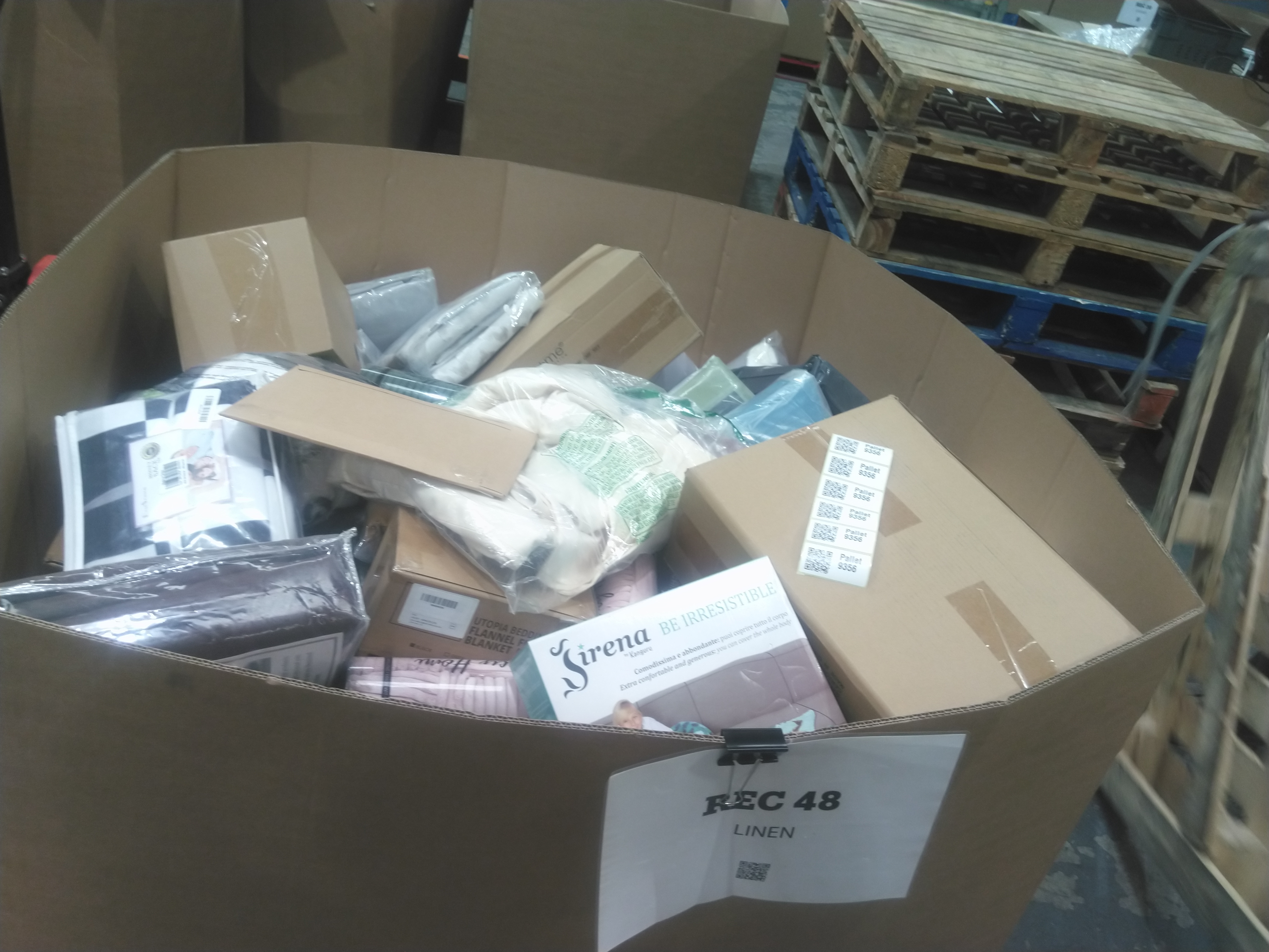 Pallet 9356