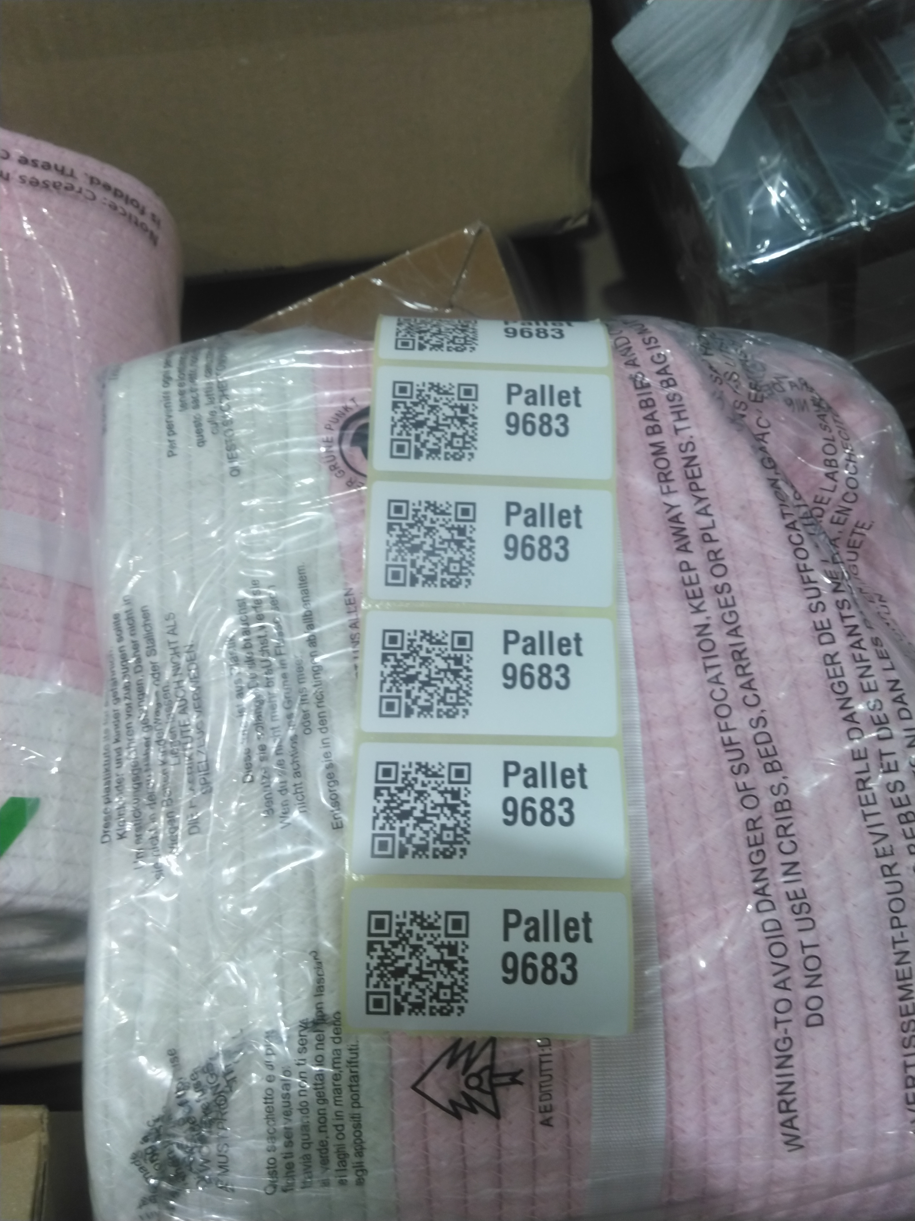 Pallet 9683