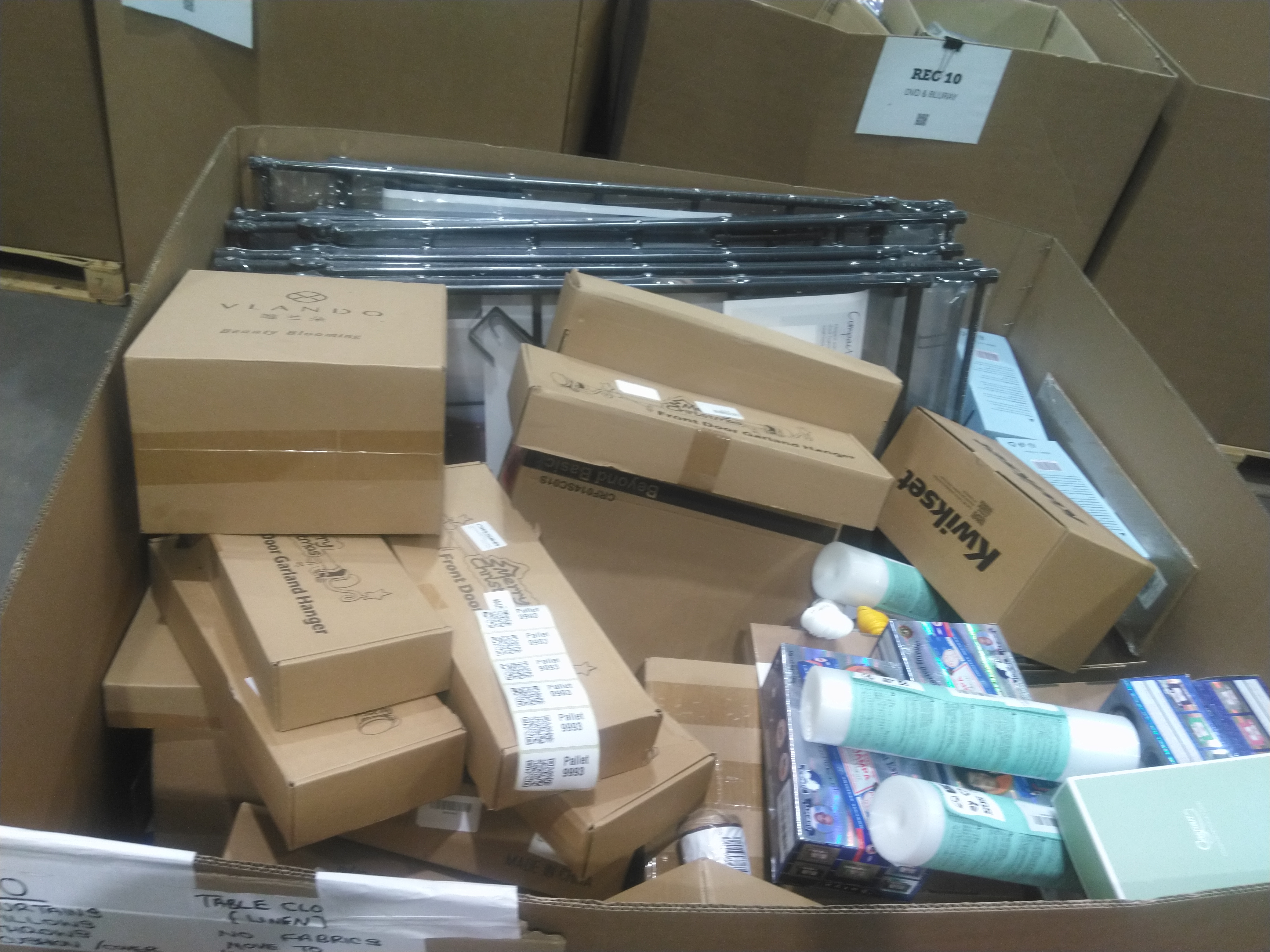Pallet 9993